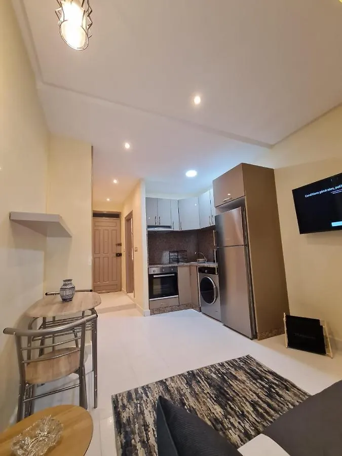 Cozy Studio Private Terrace - Fiber Wi-Fi & Netflix 索维拉 0*,